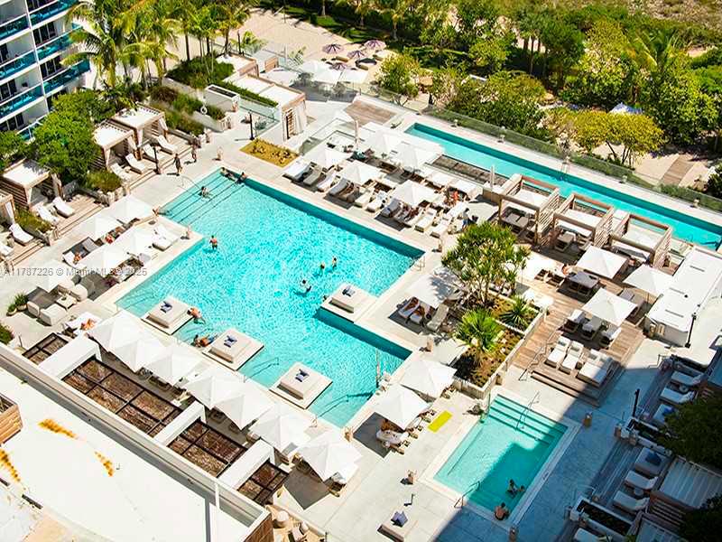 RONEY PALACE CONDO - Residential Lease