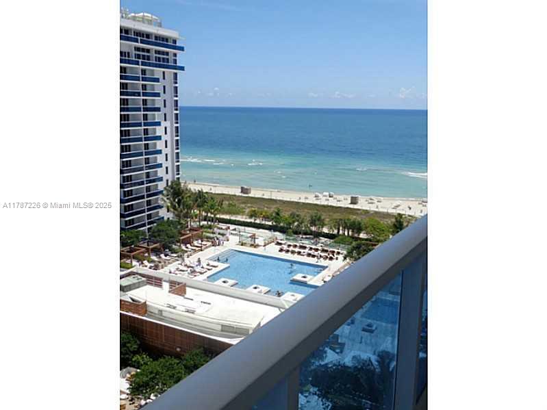 RONEY PALACE CONDO - Residential Lease