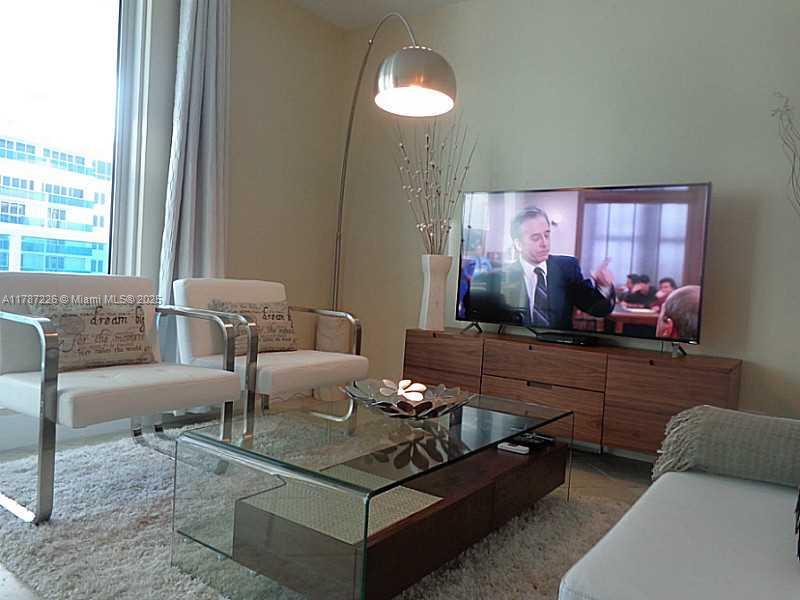 RONEY PALACE CONDO - Residential Lease