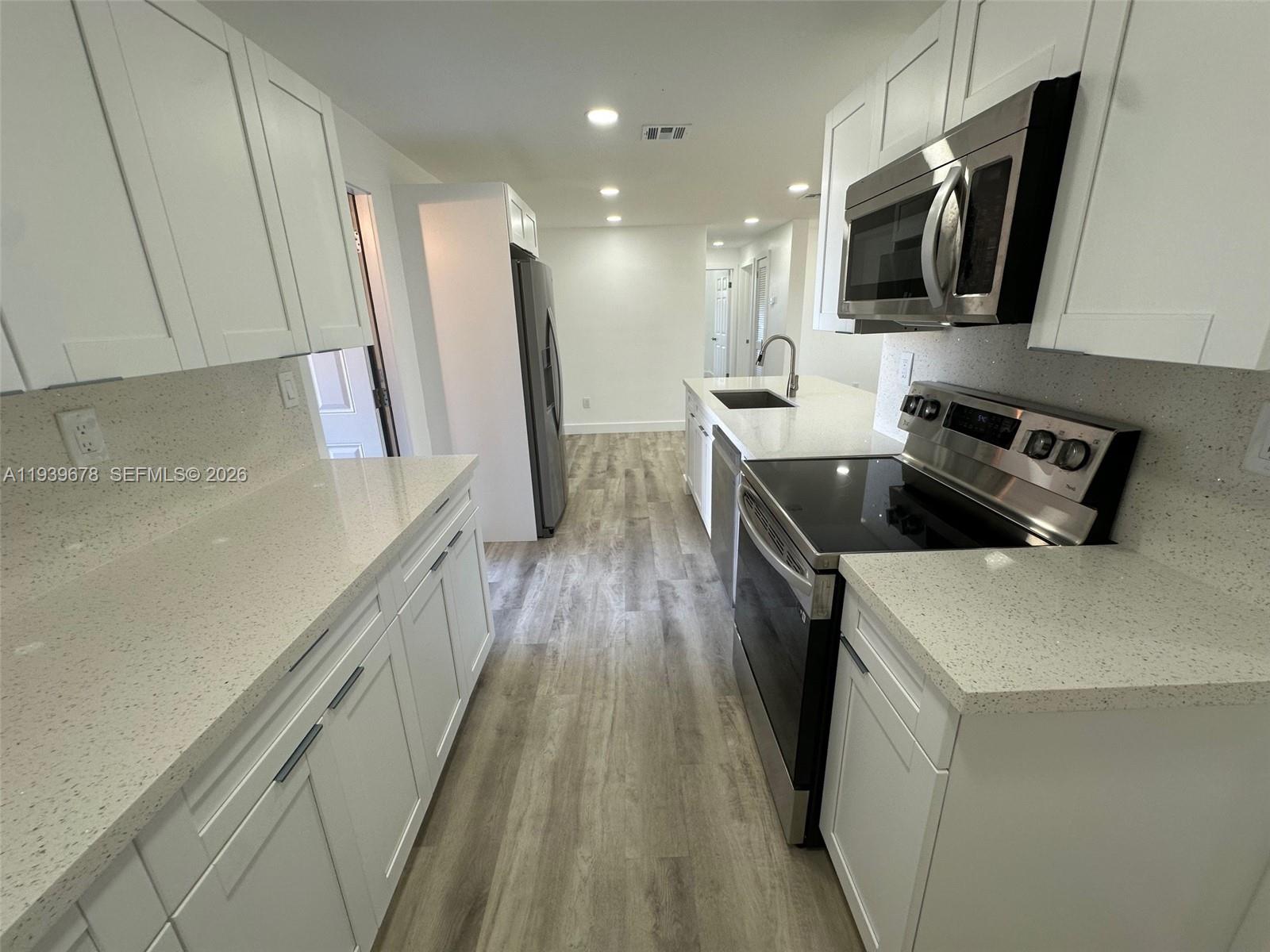 POMPANO BEACH HIGHLANDS 4 - Residential