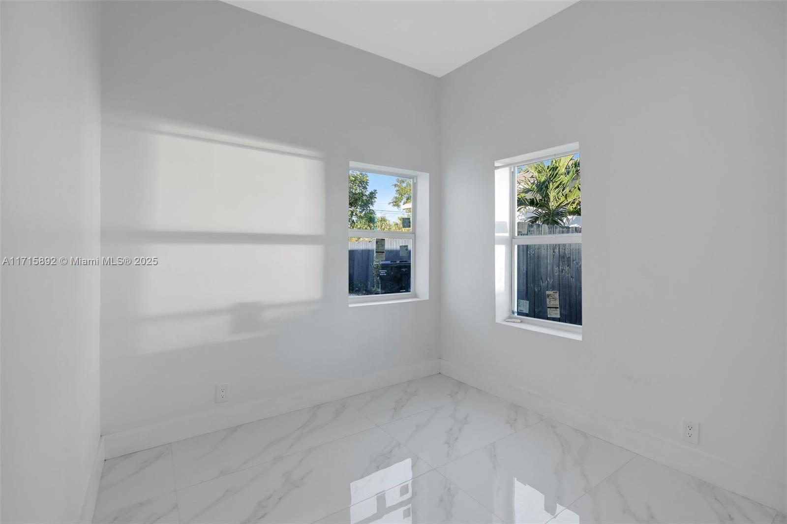 CARVER RANCHES SECOND ADD - Residential