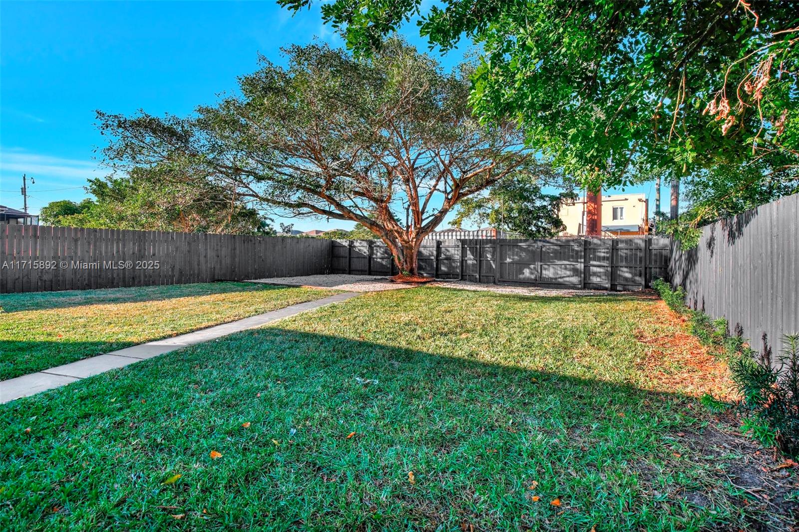 CARVER RANCHES SECOND ADD - Residential