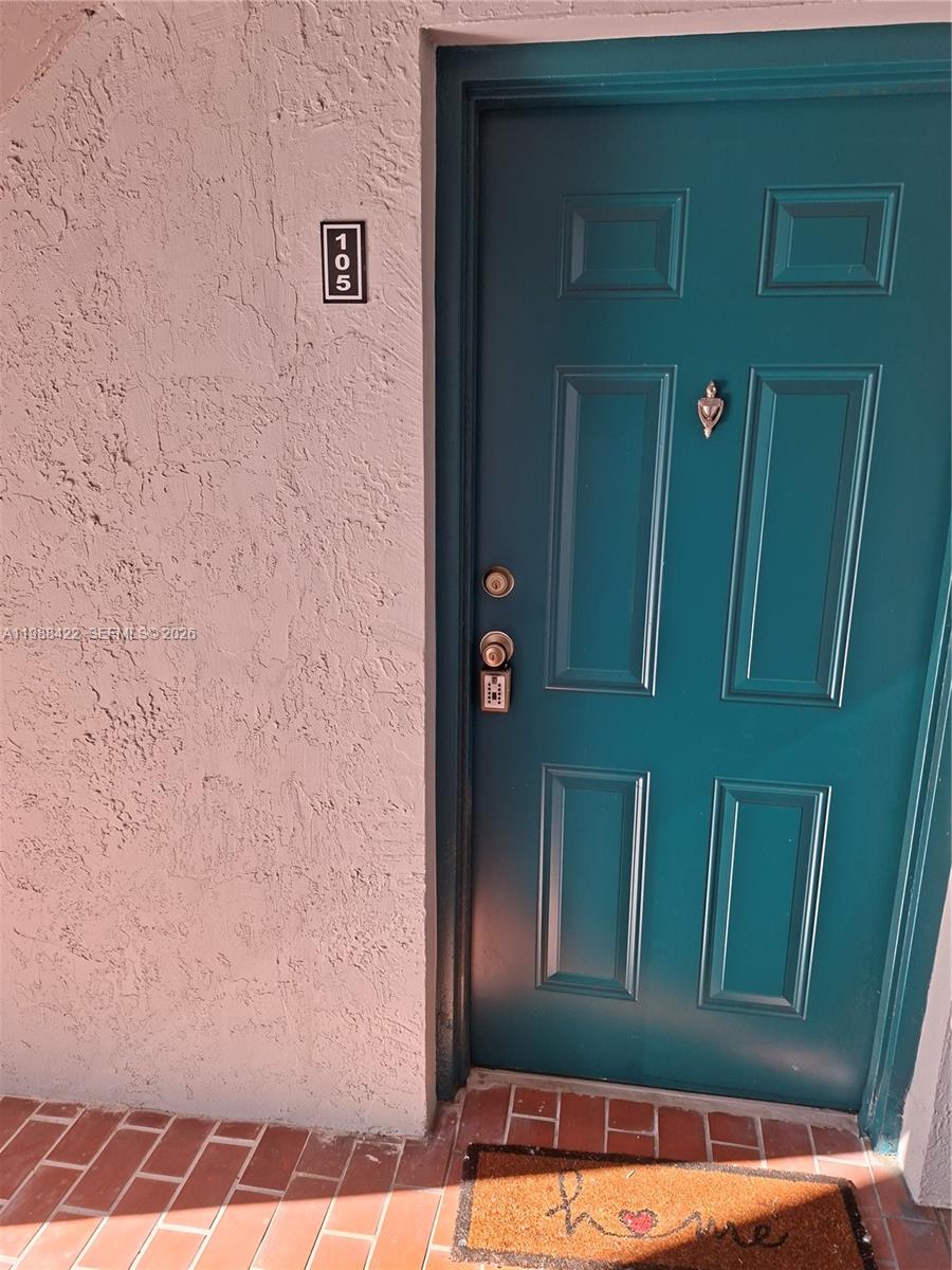 GARDEN FRONT VILLAS CONDO - Residential Lease