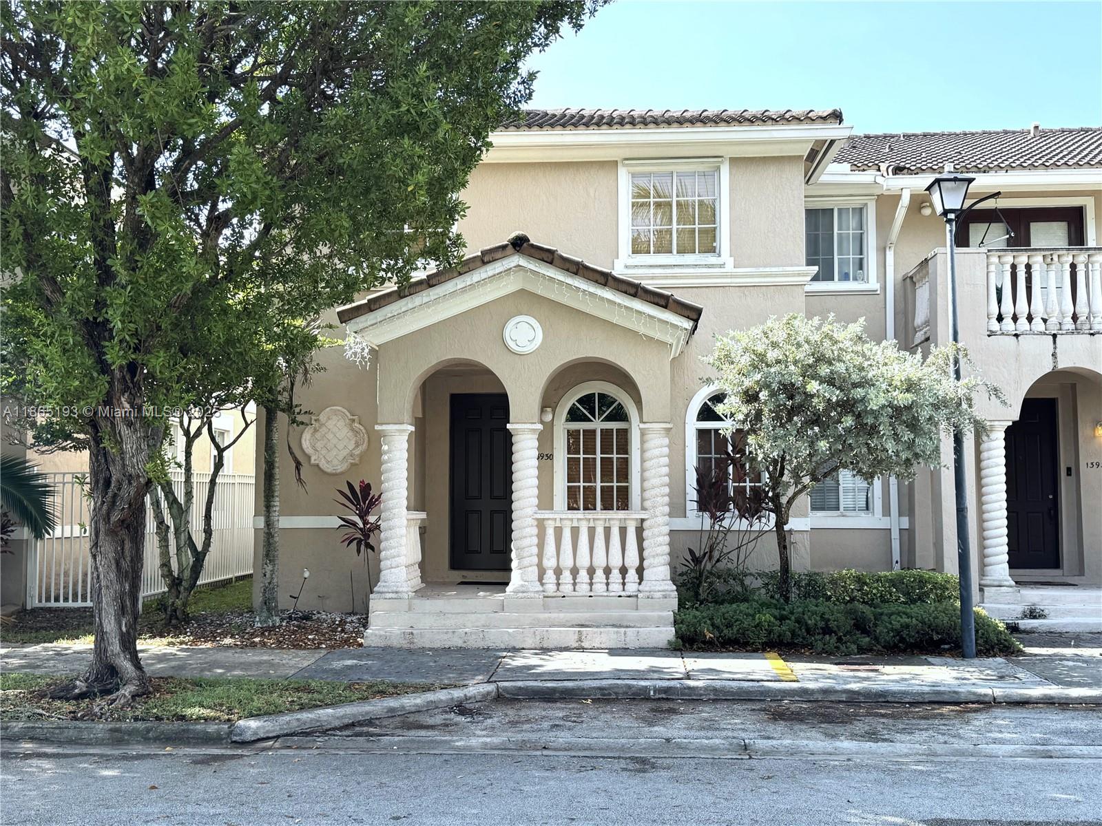 Spacious 2-story corner townhome in Mandarin Lakes featuring 4 bedrooms (all on 2nd floor), 2 1/2 bathrooms, 1-car garage, separate living & family room, formal dining, granite countertops w/ stainless steel appliances, w/ breakfast bar overlooking family room. Unique design with 2 entrances into townhome: one facing interior of community, and another entrance with access to the garage, w/ extended driveway. Unit is all tiled on the first floor , wood laminate flooring throughout second floor, master bedroom w/ tray ceiling & walk-in closet. Monthly HOA fee includes cable, internet, alarm, clubhouse with pool, fitness room, and playground.
