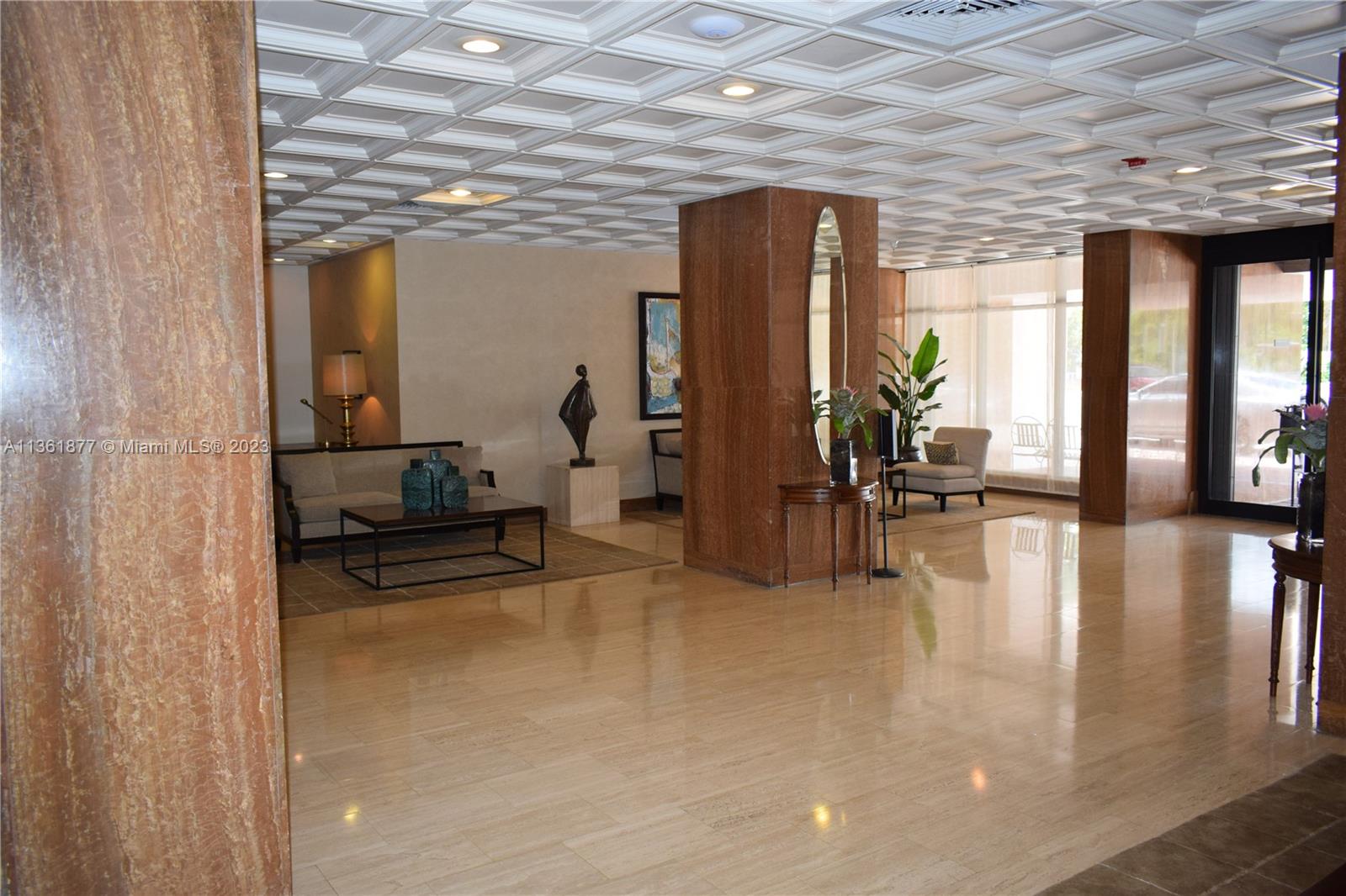 Brickell Bay Club - Residential