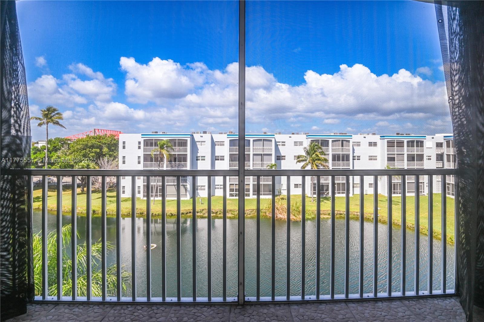 Property for Sale at 604 Ne 2nd St 418, Dania Beach, Miami-Dade County, Florida - Bedrooms: 1 
Bathrooms: 2  - $164,500