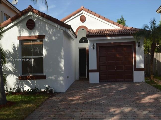 1537 Se 20th Ter, Homestead, Miami-Dade County, Florida - 3 Bedrooms  
2 Bathrooms - 