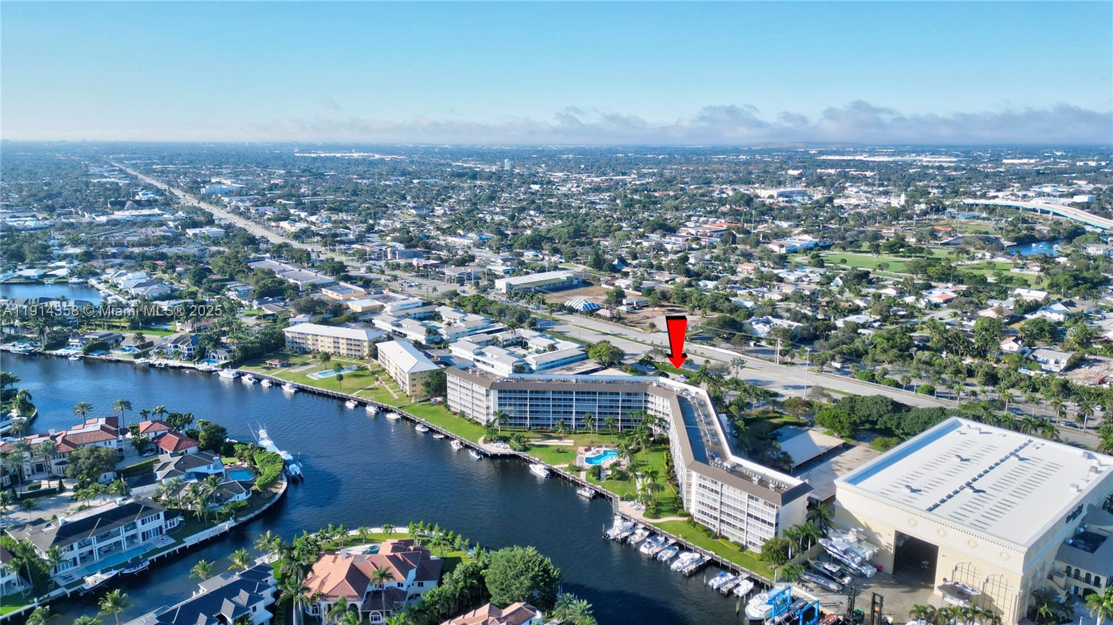 RIVER HOUSE TOWERS CONDO - Residential