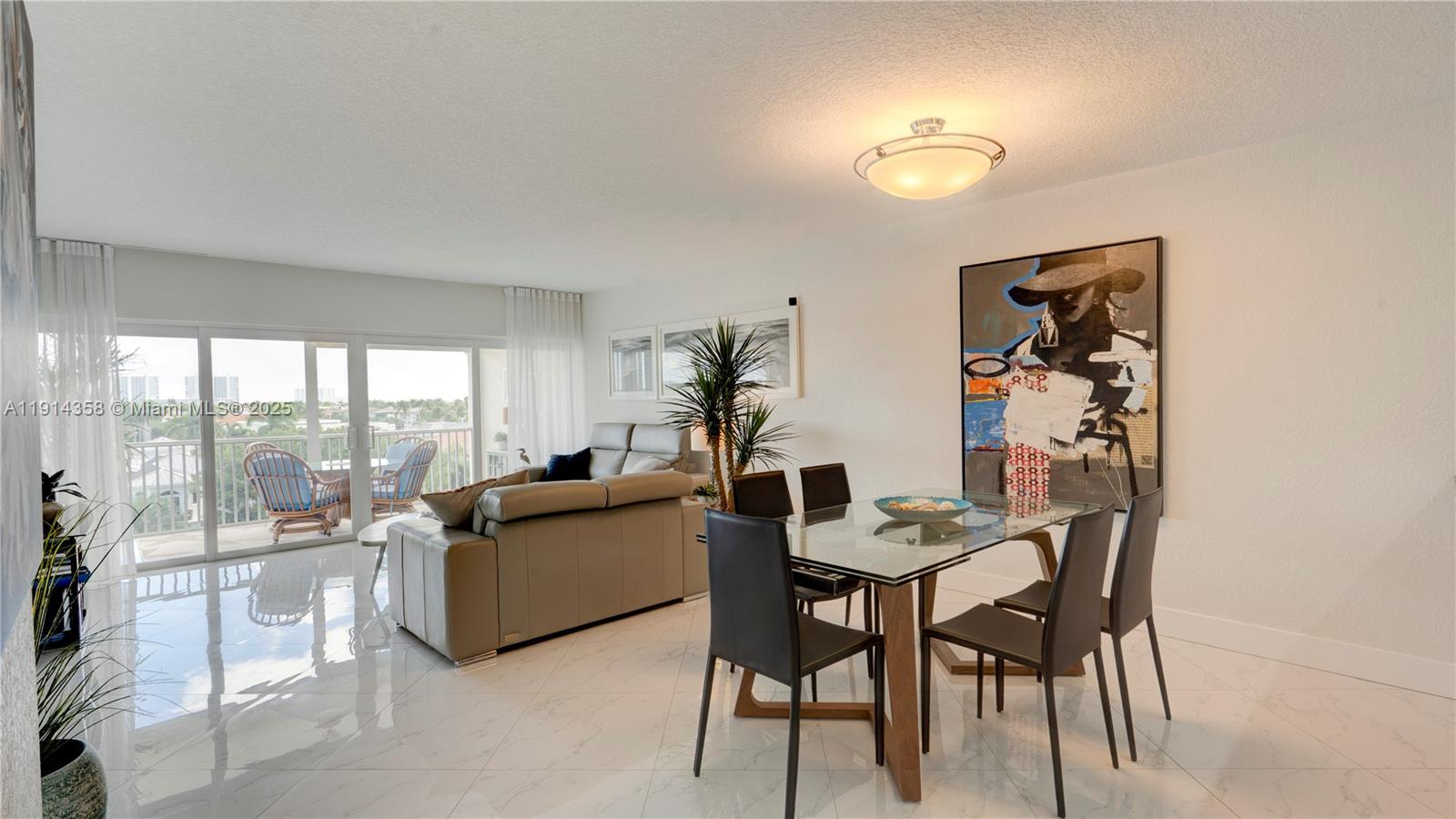 RIVER HOUSE TOWERS CONDO - Residential