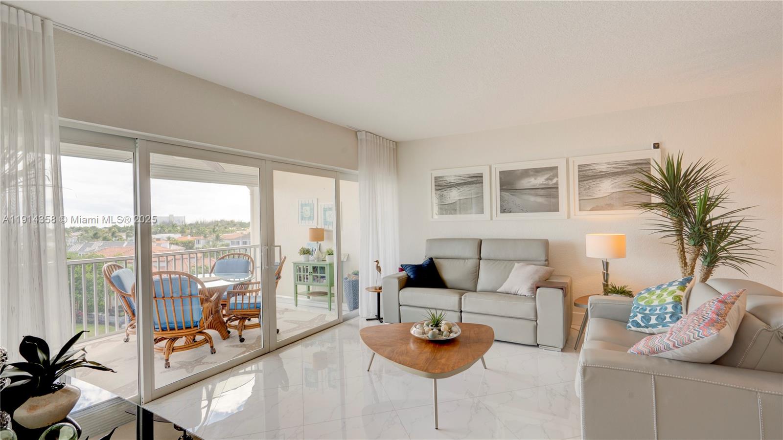 RIVER HOUSE TOWERS CONDO - Residential