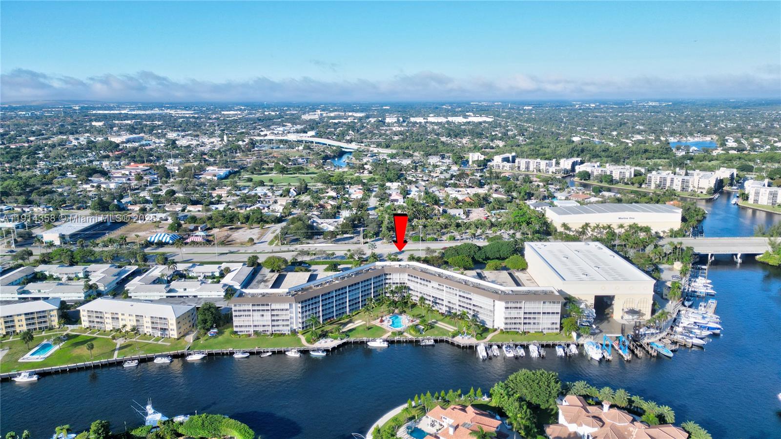 RIVER HOUSE TOWERS CONDO - Residential