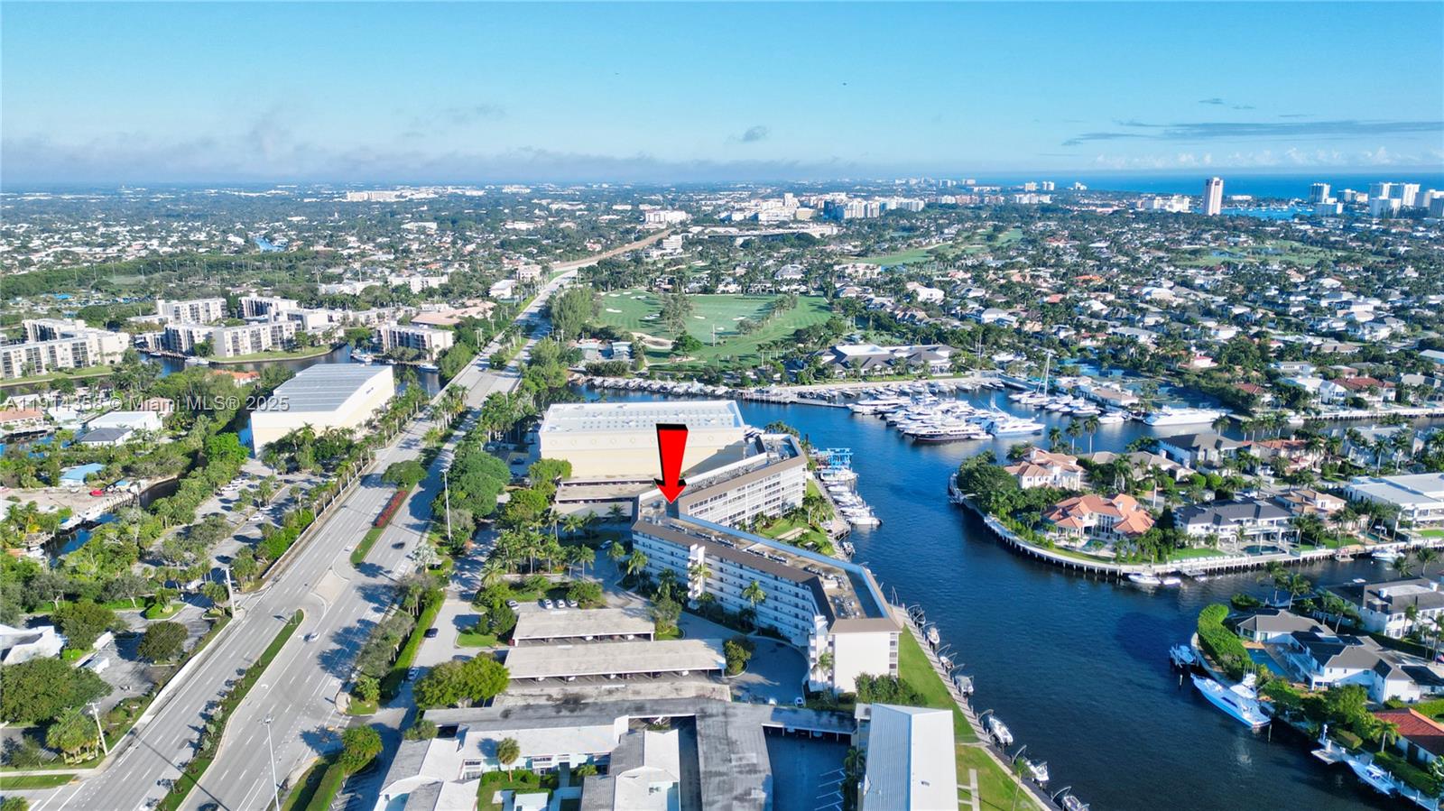 RIVER HOUSE TOWERS CONDO - Residential