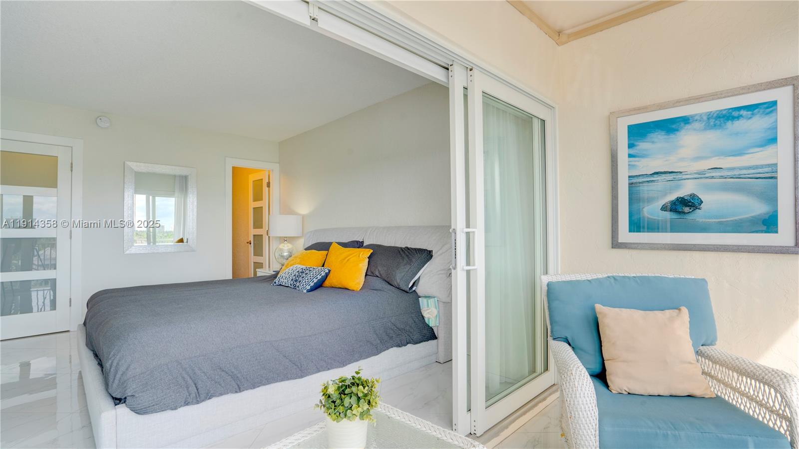 RIVER HOUSE TOWERS CONDO - Residential