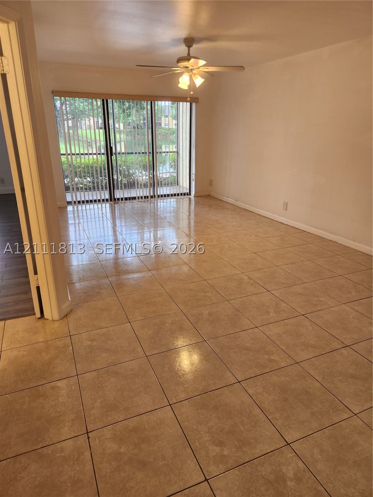 4086 N Pine Island Rd 510
