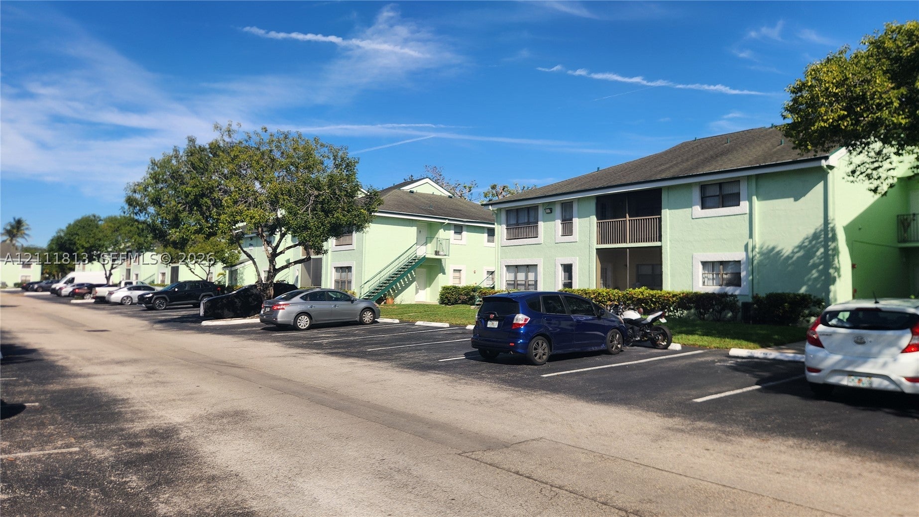 4086 N Pine Island Rd 510