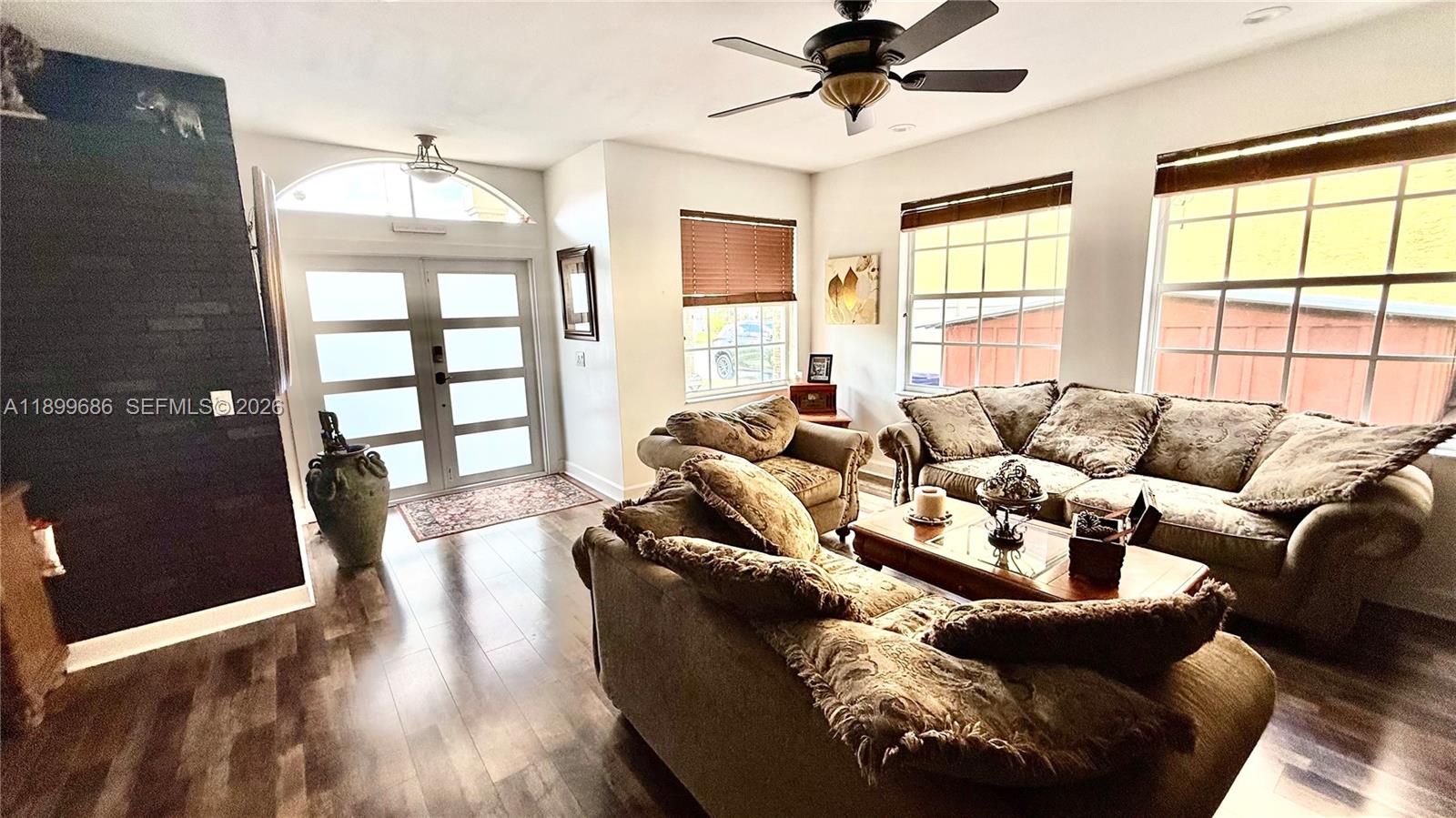 TOWNGATE - Residential