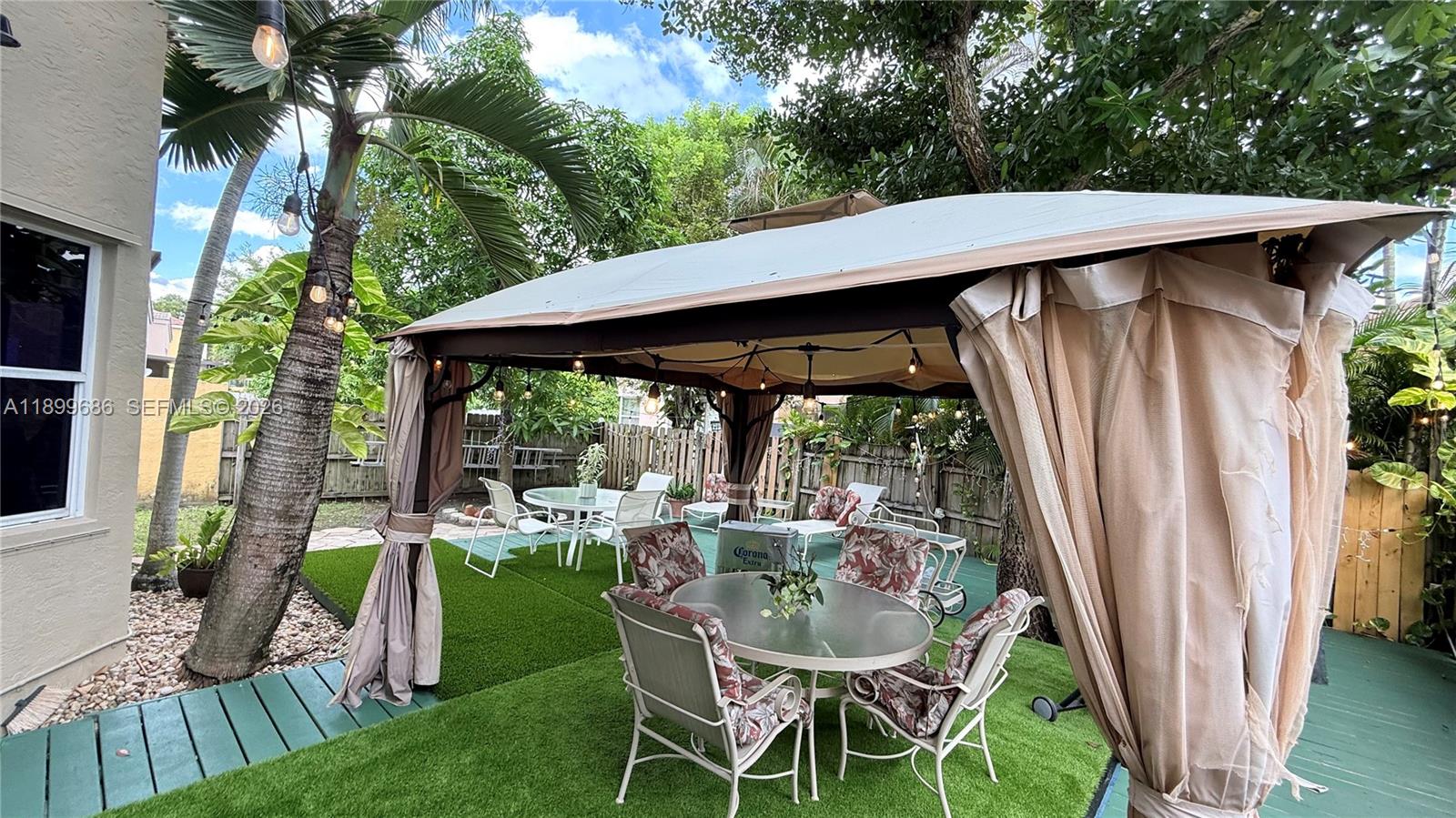 TOWNGATE - Residential