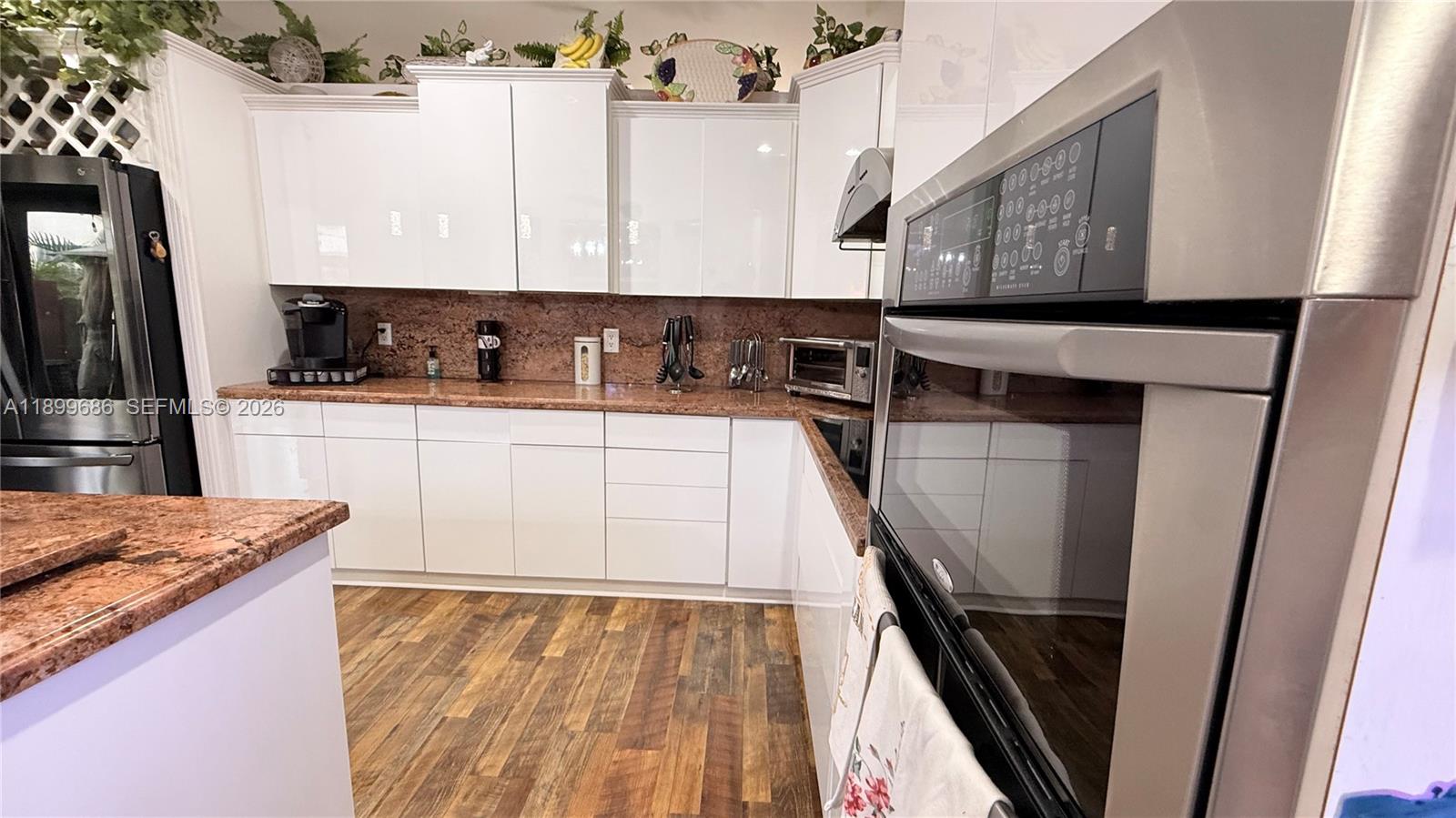 TOWNGATE - Residential