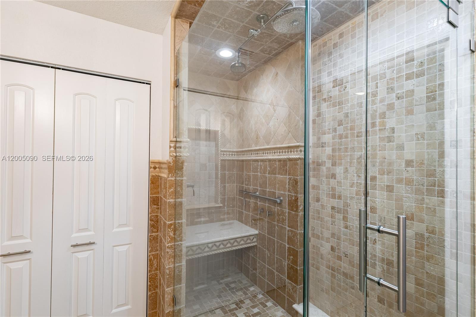 KINGS POINT NORMANDY COND - Residential