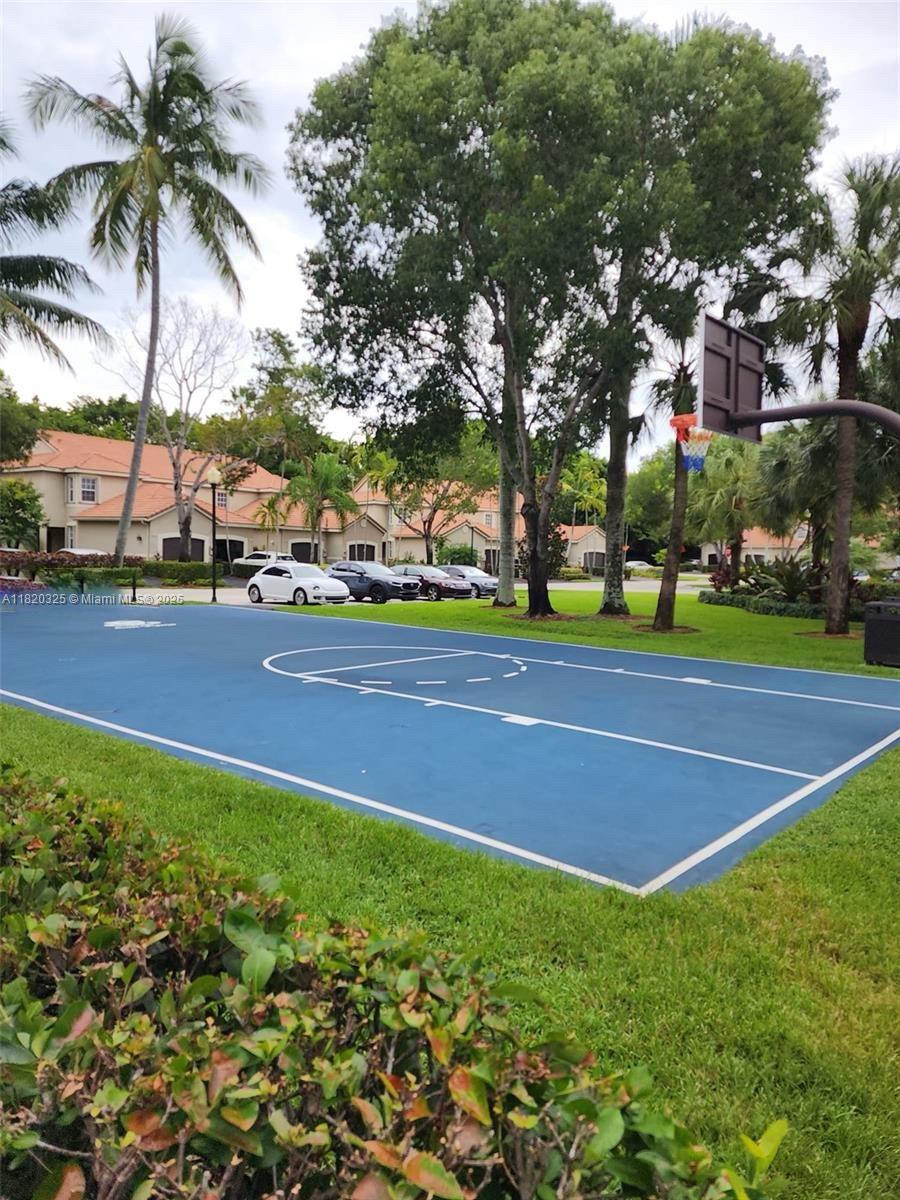 SECTORS 3 & 4 BOUNDARY PL - Residential Lease