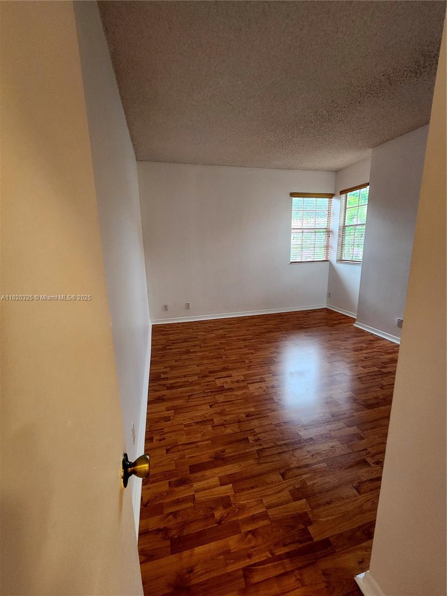 SECTORS 3 & 4 BOUNDARY PL - Residential Lease