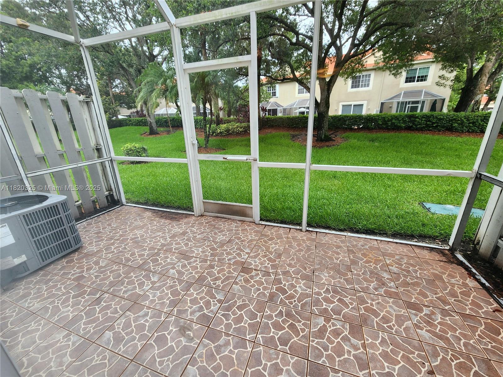 SECTORS 3 & 4 BOUNDARY PL - Residential Lease