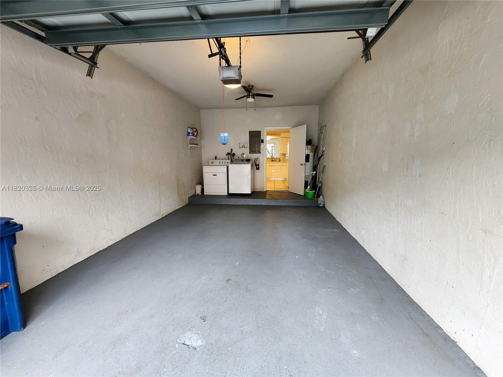 SECTORS 3 & 4 BOUNDARY PL - Residential Lease