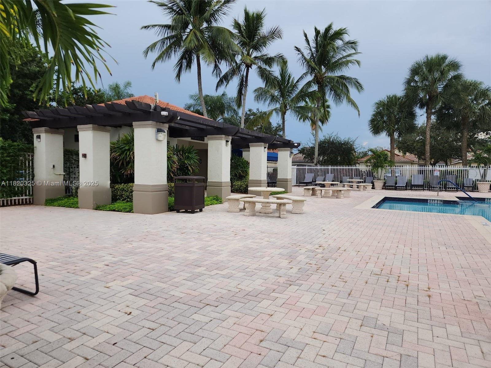 SECTORS 3 & 4 BOUNDARY PL - Residential Lease