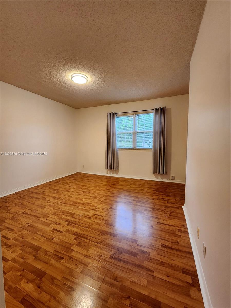 SECTORS 3 & 4 BOUNDARY PL - Residential Lease