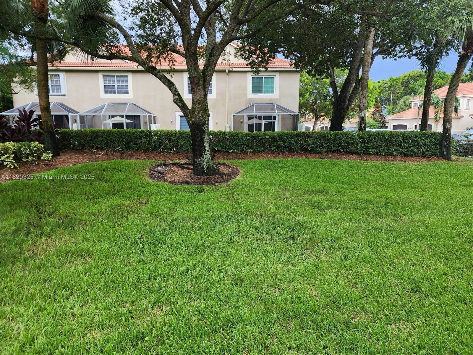 SECTORS 3 & 4 BOUNDARY PL - Residential Lease