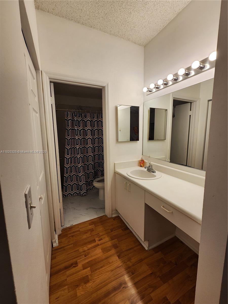 SECTORS 3 & 4 BOUNDARY PL - Residential Lease