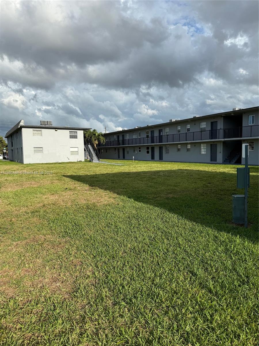 GABLES EDGE CONDO - Residential