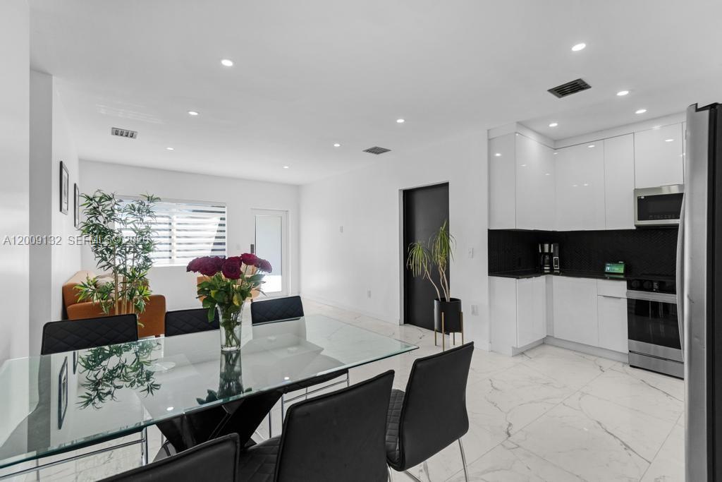 DRIFTWOOD ACRES NO 20 - Residential