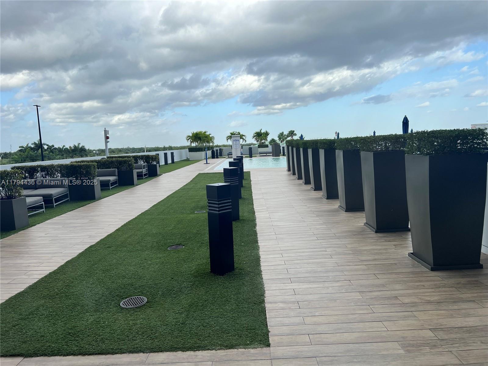 5300  PASEO CONDO - Residential