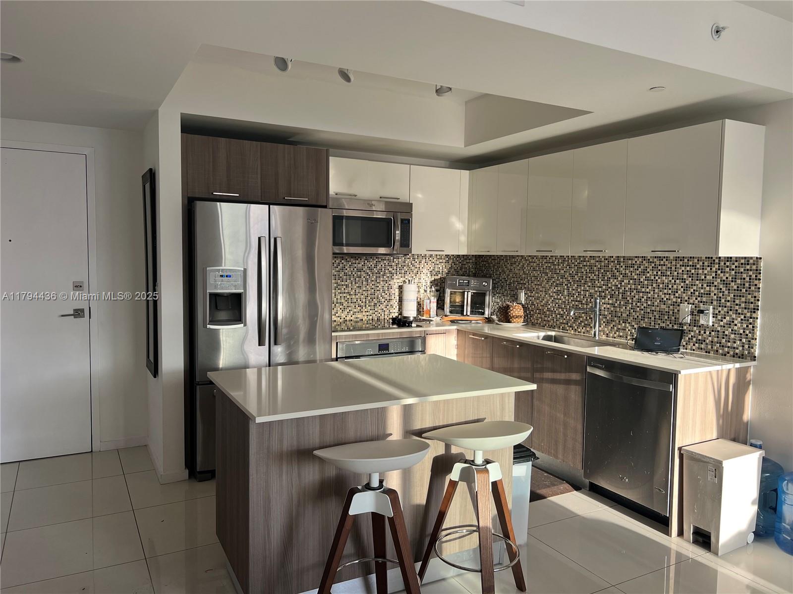 5300  PASEO CONDO - Residential