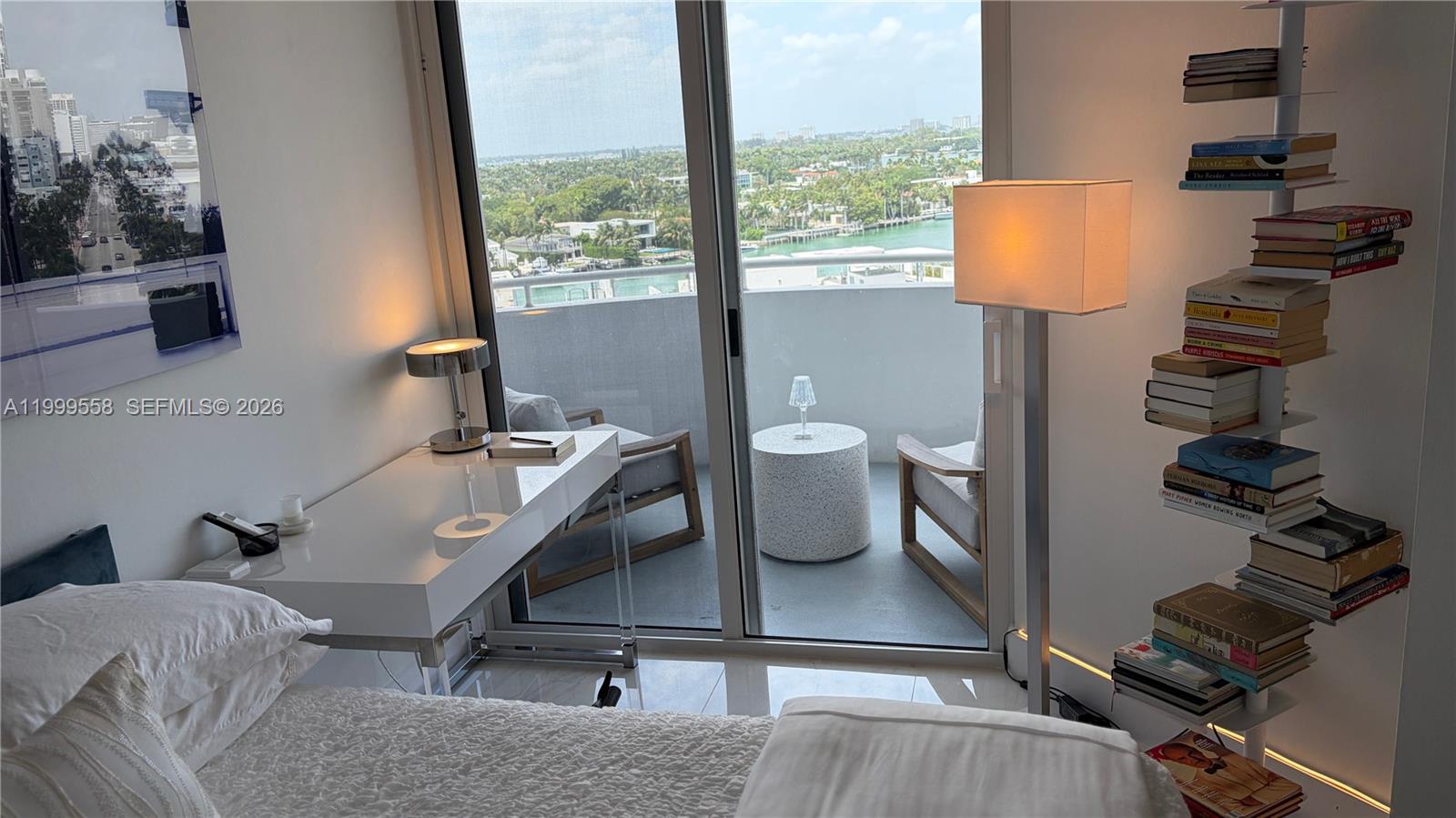 LA GORCE PALACE CONDO - Residential Lease