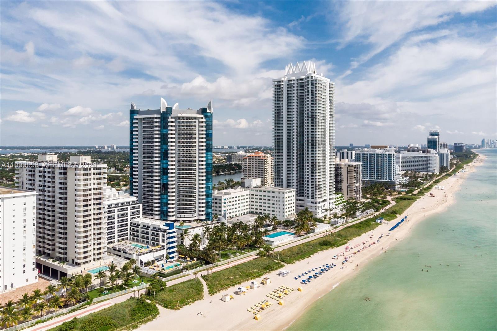 LA GORCE PALACE CONDO - Residential Lease