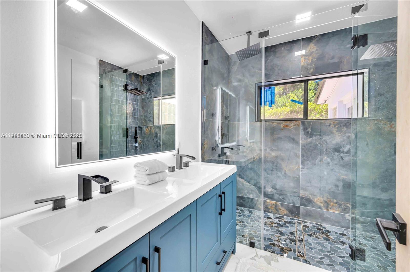 NAUTILUS SUB - Residential Lease