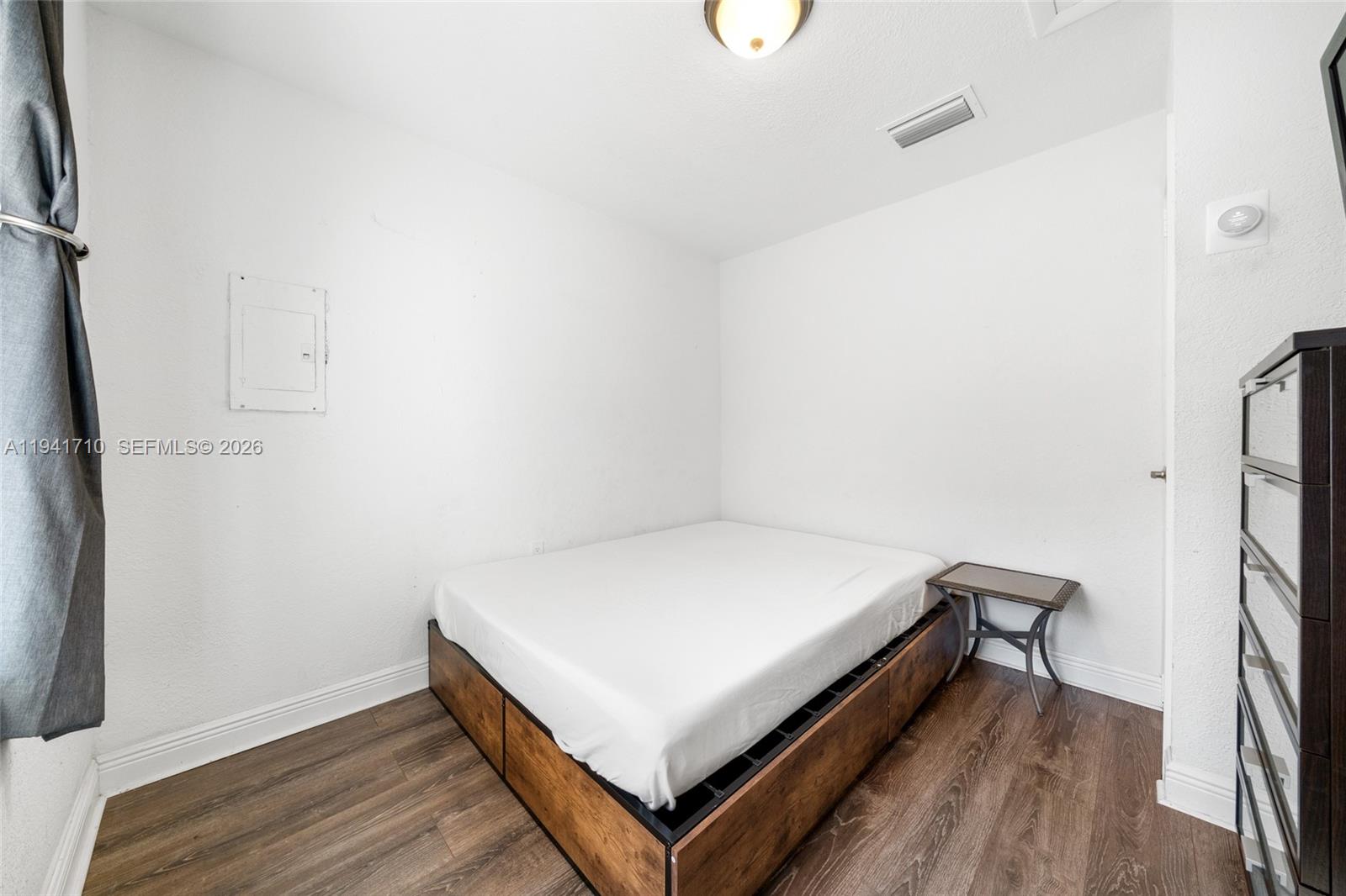 BRIAR BAY URBAN PARK SEC - Residential