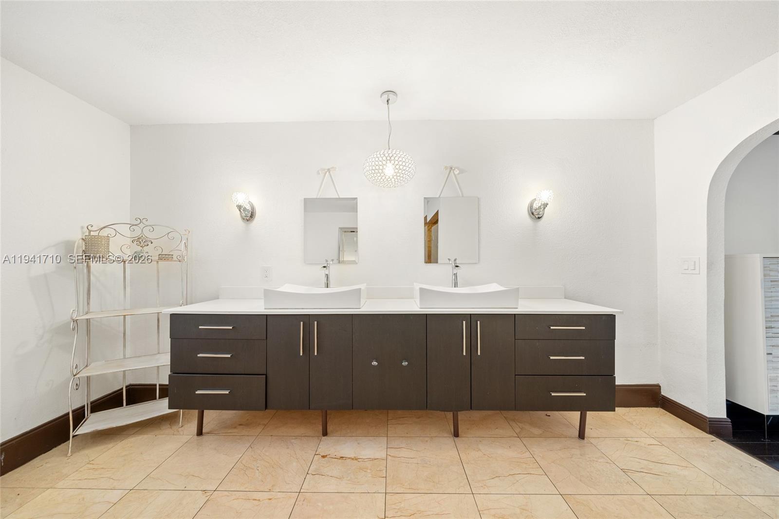 BRIAR BAY URBAN PARK SEC - Residential