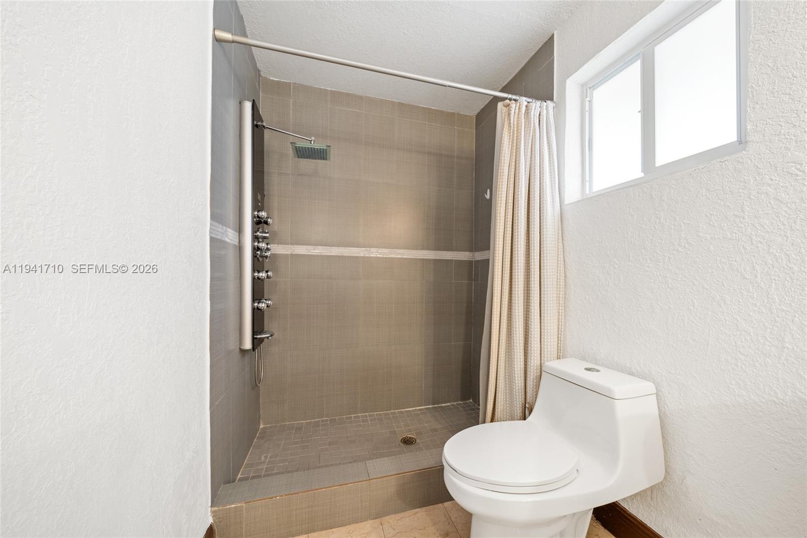 BRIAR BAY URBAN PARK SEC - Residential