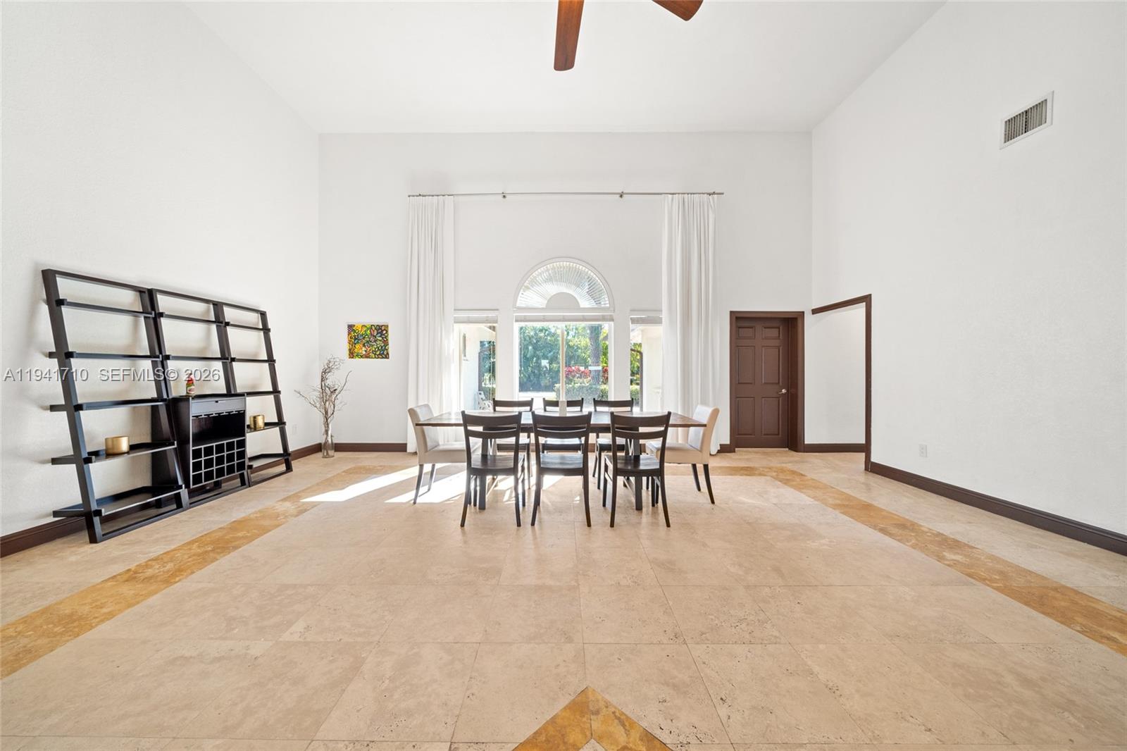 BRIAR BAY URBAN PARK SEC - Residential