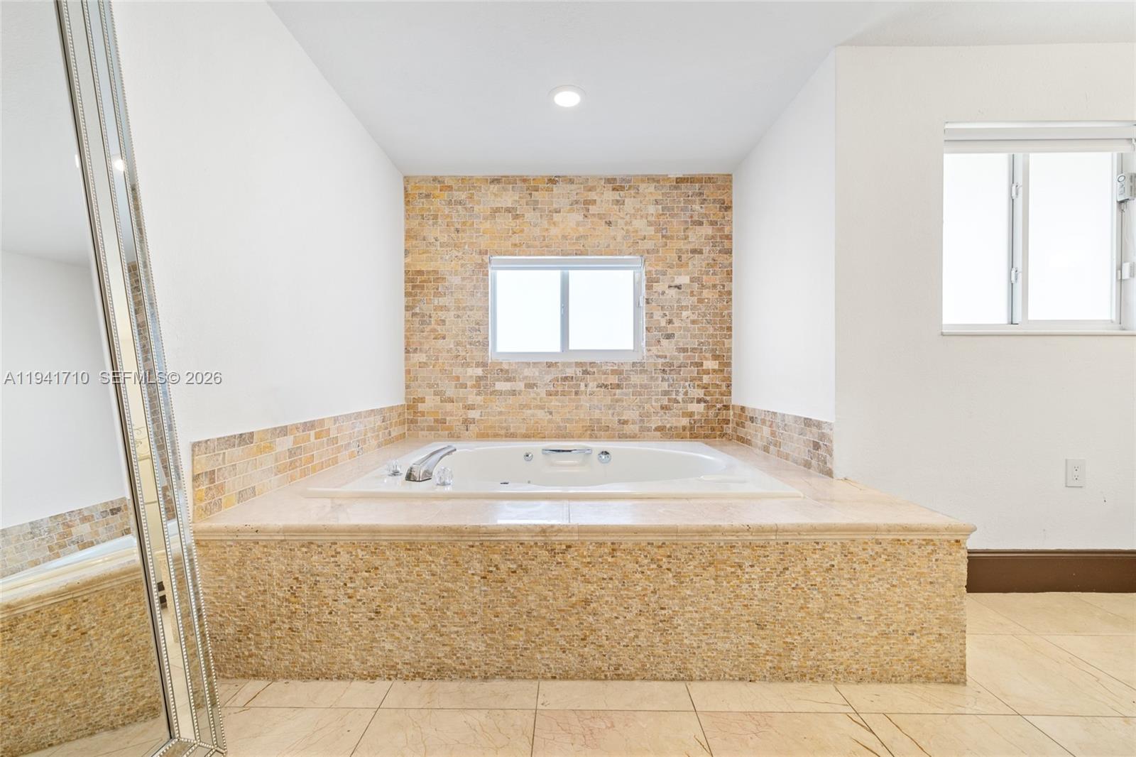 BRIAR BAY URBAN PARK SEC - Residential