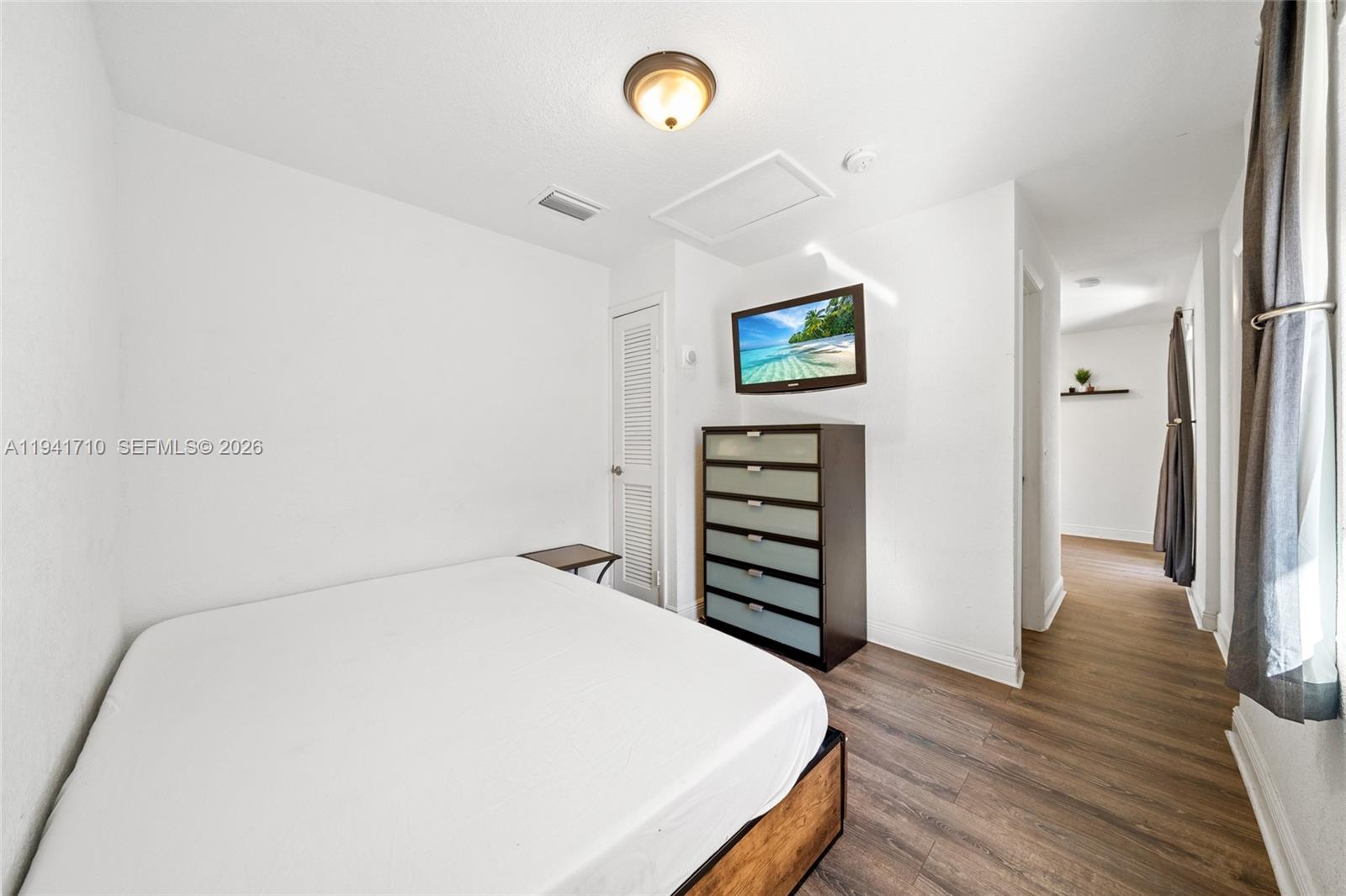 BRIAR BAY URBAN PARK SEC - Residential