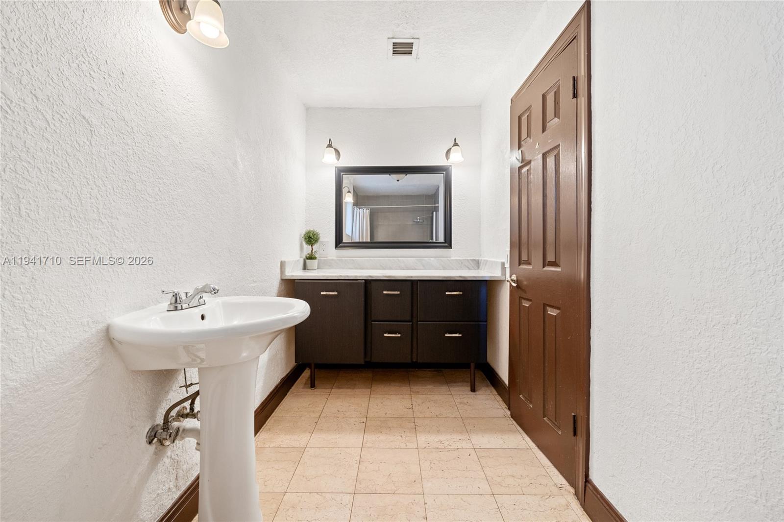 BRIAR BAY URBAN PARK SEC - Residential