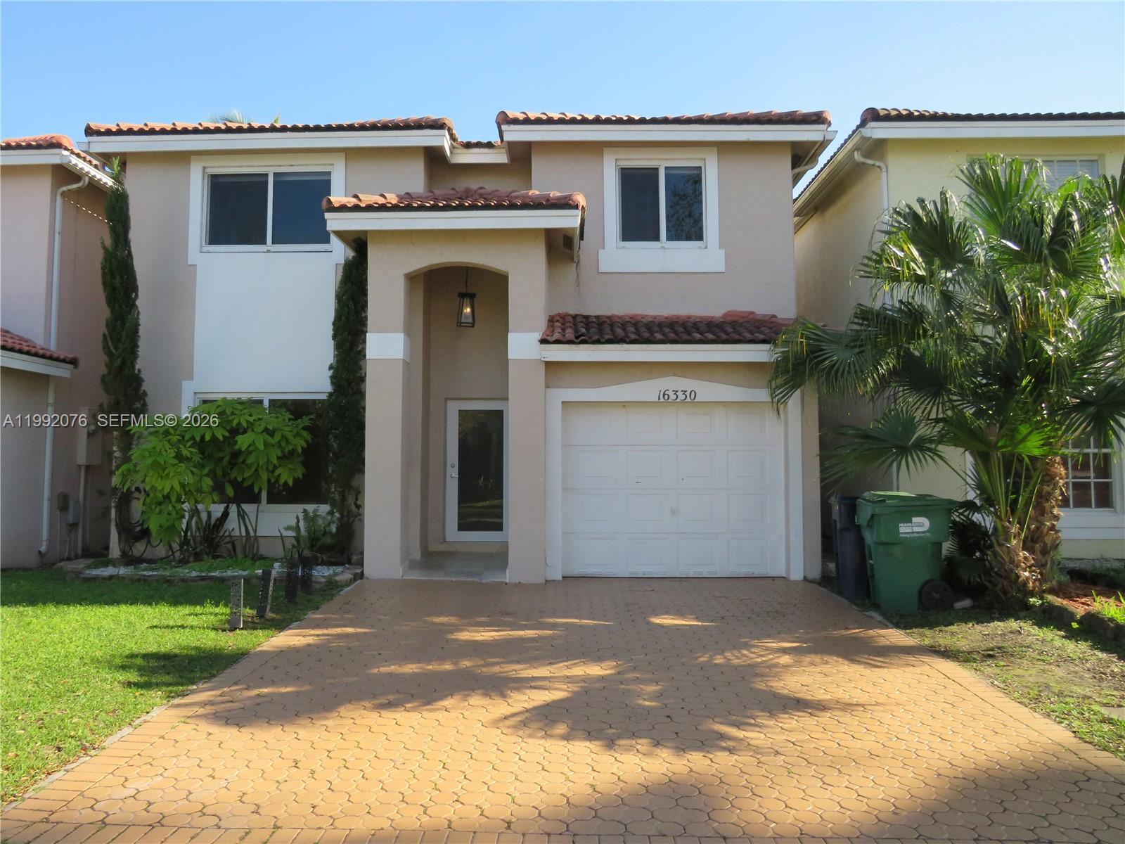 FOREST LAKES GARDENS SEC - Residential