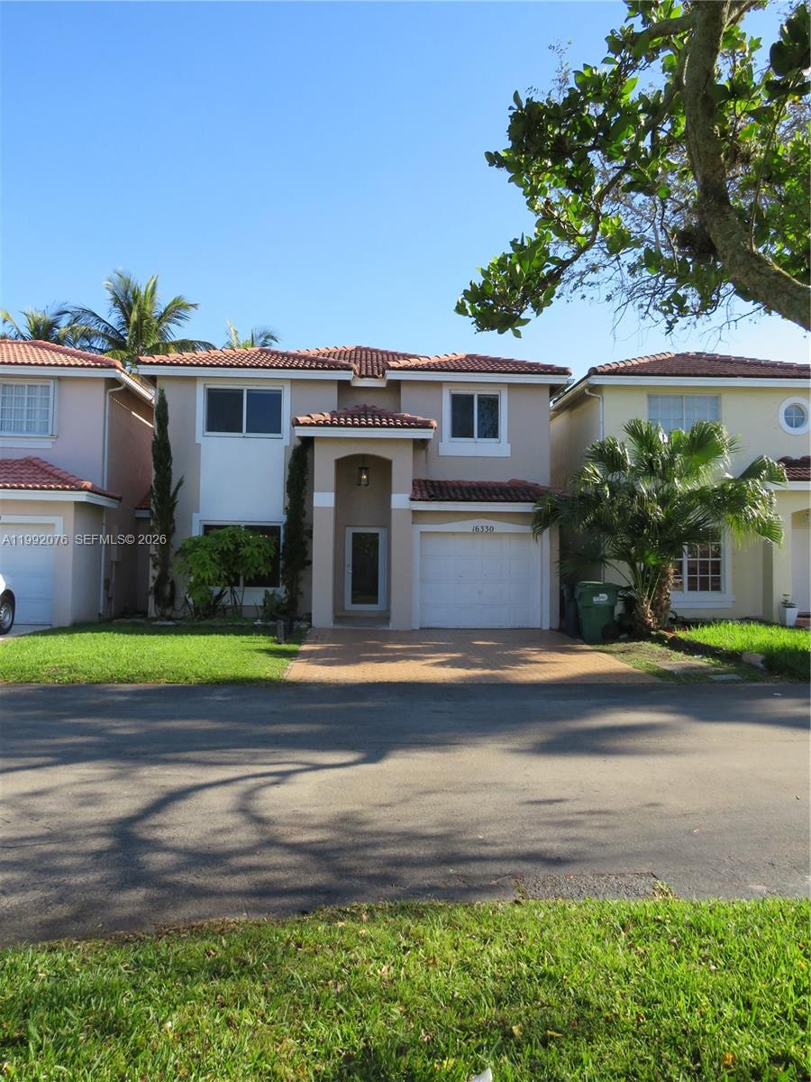 FOREST LAKES GARDENS SEC - Residential