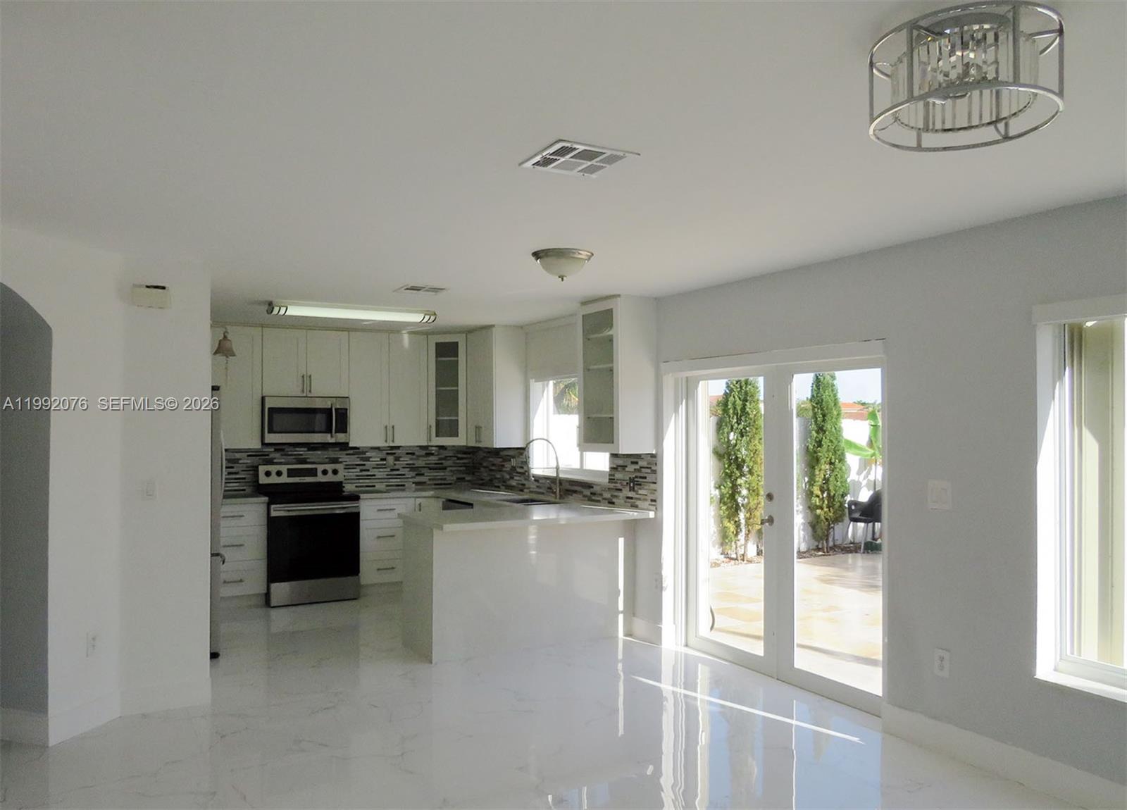 FOREST LAKES GARDENS SEC - Residential