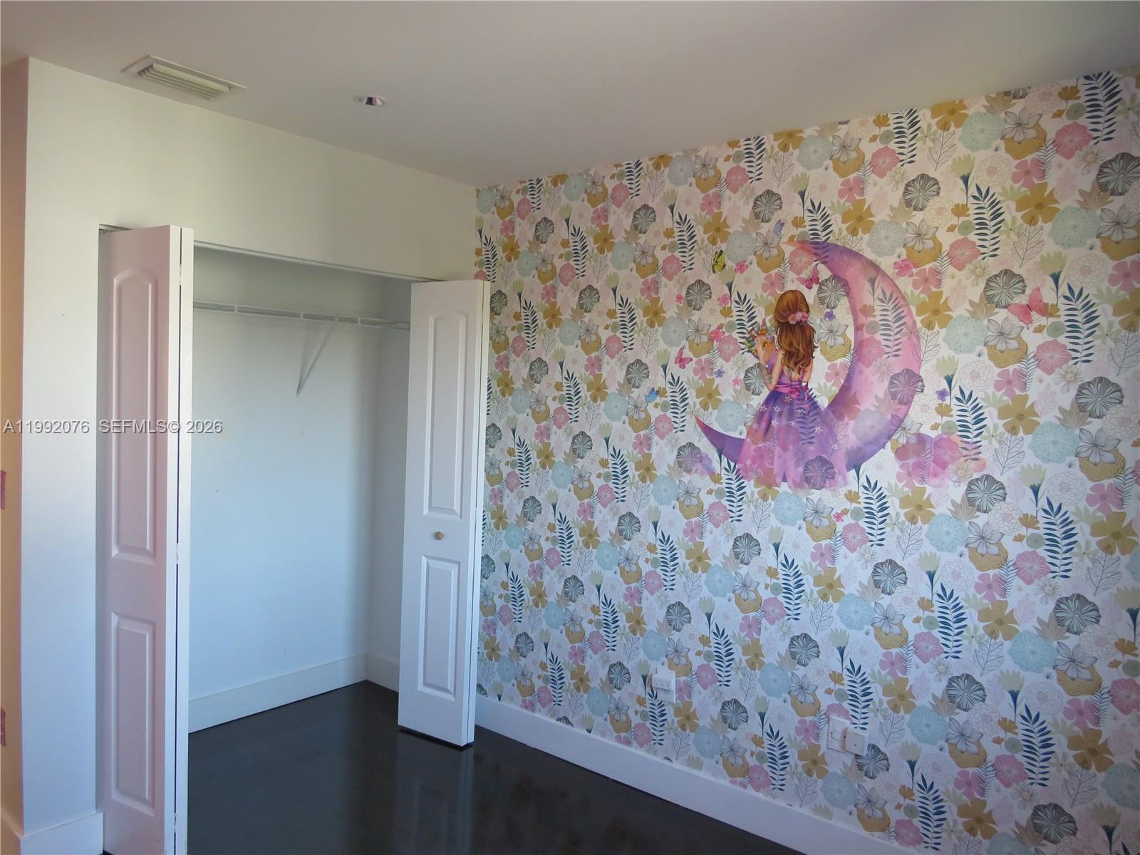 FOREST LAKES GARDENS SEC - Residential