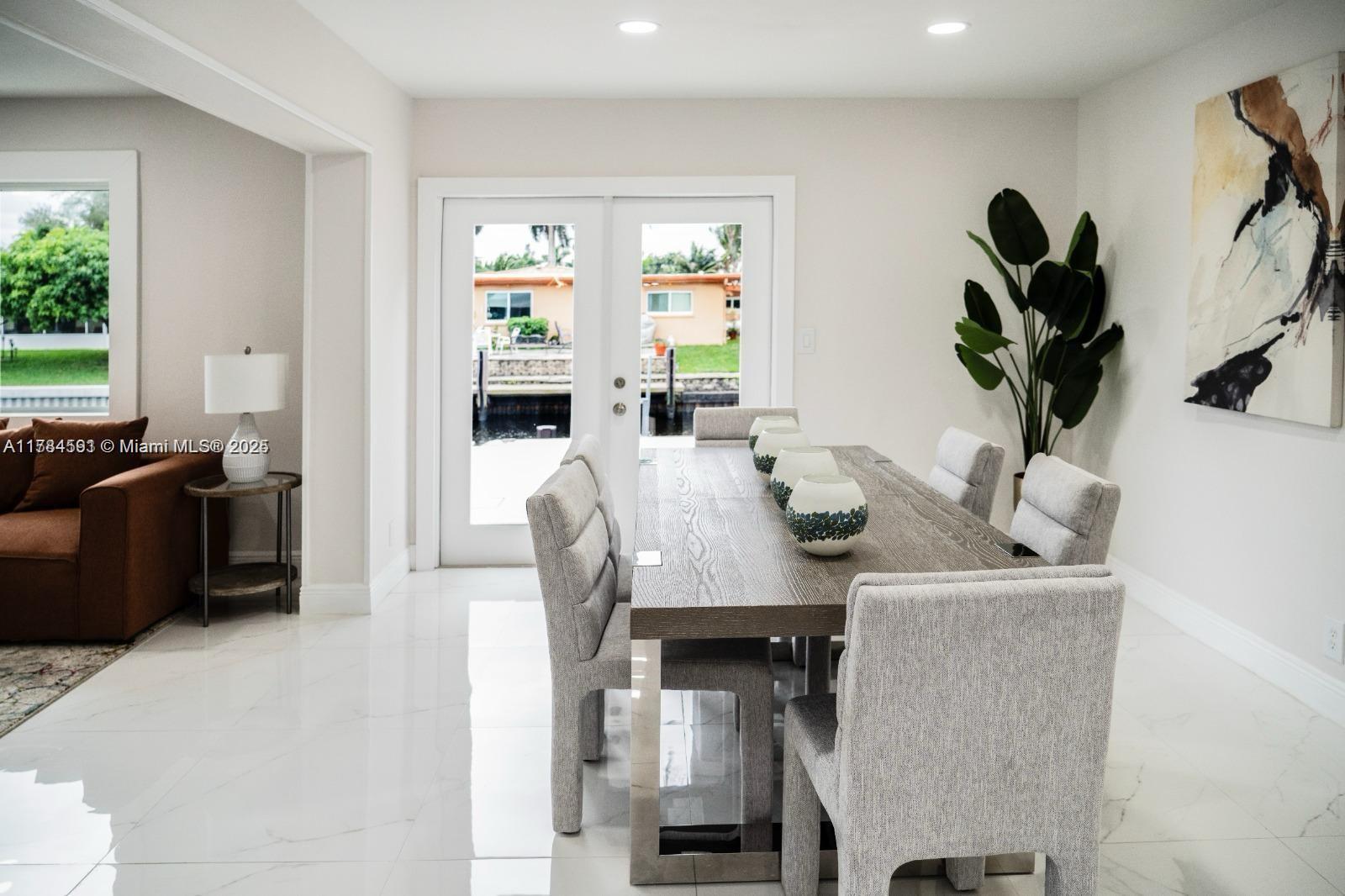 PLANTATION ISLES SEC TWO - Residential